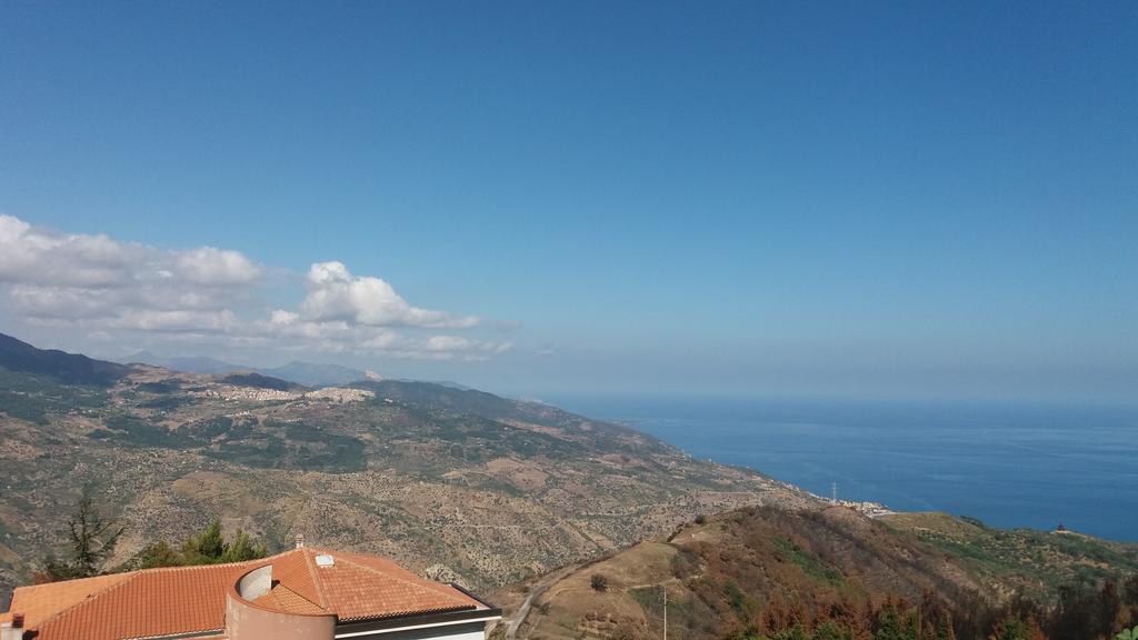 Arte Mare E Cultura Villa Pettineo Exteriör bild